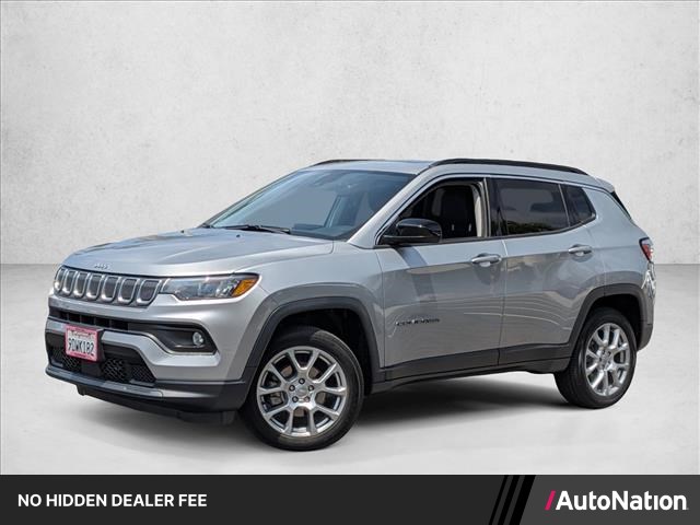 2022 Jeep Compass Latitude Lux 4WD