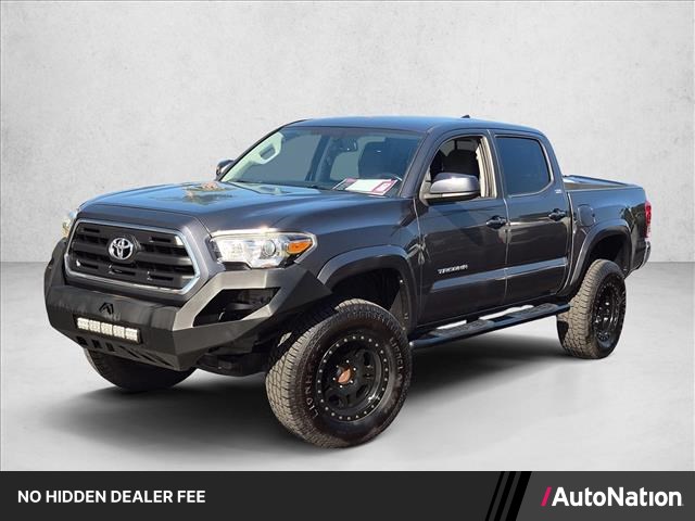 2017 Toyota Tacoma SR5 V6 Double Cab RWD