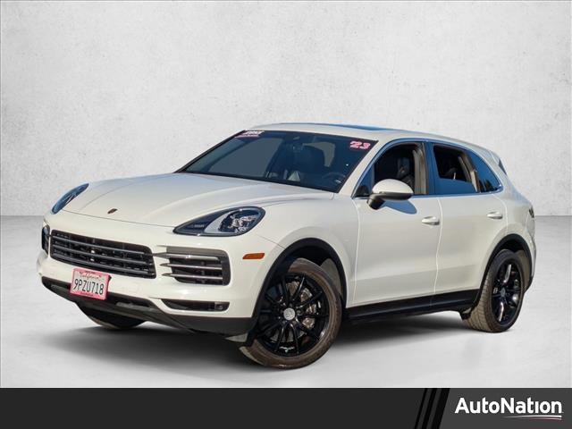 2023 Porsche Cayenne Platinum Edition AWD