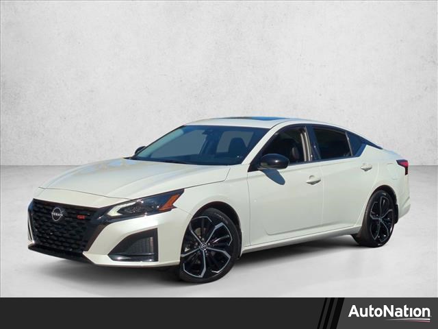 2023 Nissan Altima 2.5 SR FWD