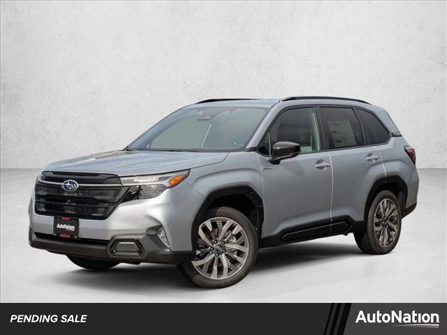 2025 Subaru Forester Touring Hybrid's photo