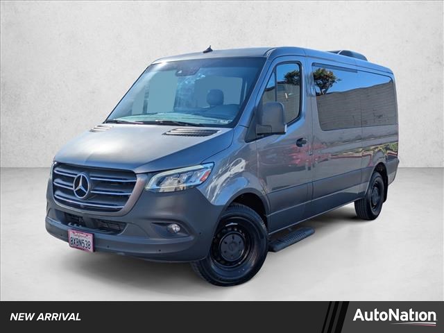 2021 Mercedes-Benz Sprinter 2500 144 High Roof Passenger Van RWD