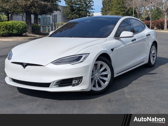 2016 Tesla Model S 90D AWD