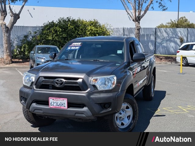 Magnetic Gray Metallic 2013 Toyota Tacoma PreRunner Access Cab V6 SB Pickup Truck 4X2 Automatic
