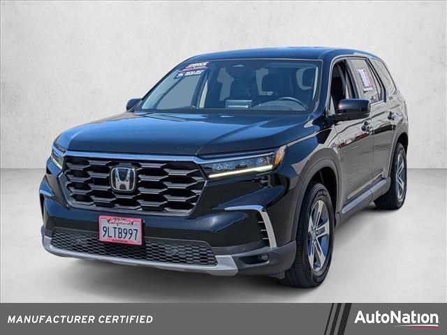 Crystal Black Pearl 2024 Honda Pilot EX-L FWD with Captains Chairs SUV / Crossover Front-Wheel Drive Automatic