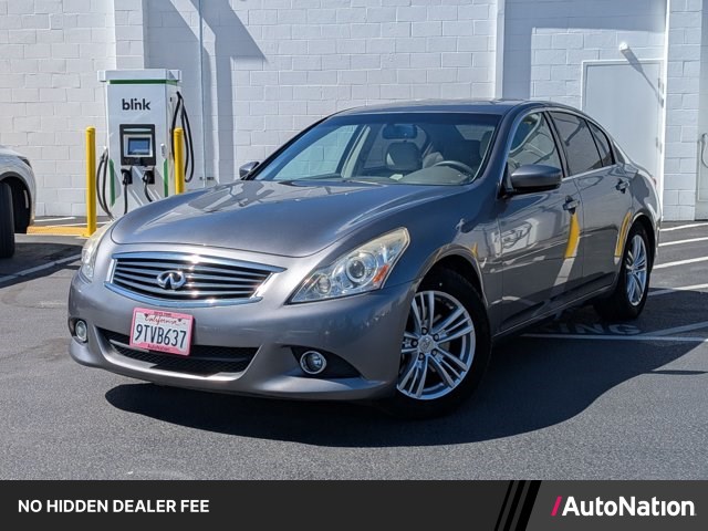 2010 INFINITI G37 Journey Sedan RWD