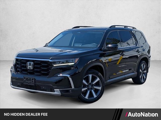 Crystal Black Pearl 2023 Honda Pilot SUV / Crossover Front-Wheel Drive Automatic