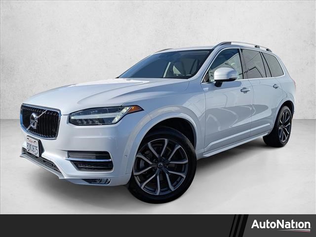 2018 Volvo XC90 T5 Momentum 7-Passenger AWD