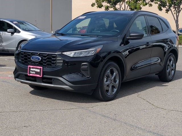 2025 Ford Escape ST-Line AWD
