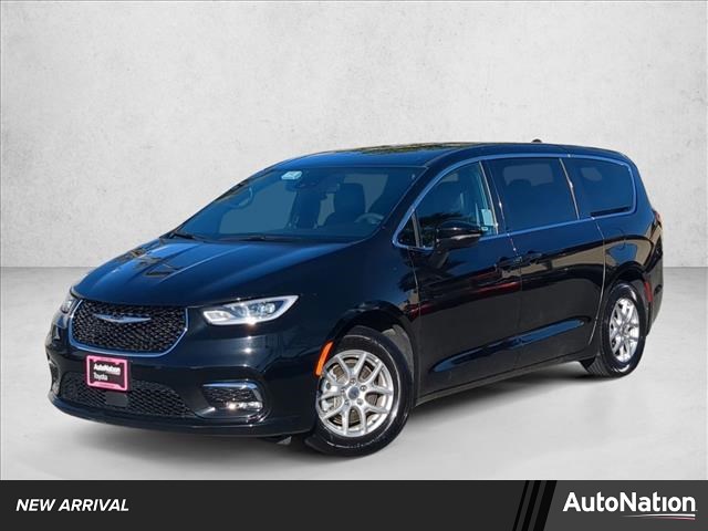 2025 Chrysler Pacifica Select FWD