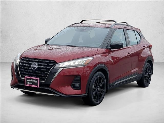 2022 Nissan Kicks SR FWD