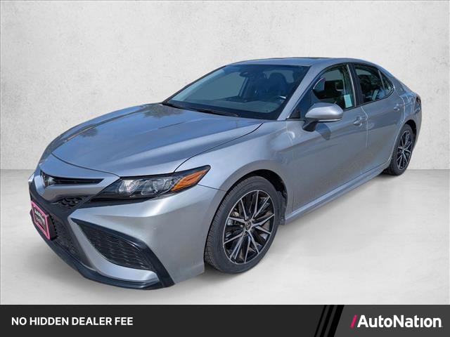 Celestial Silver Metallic 2023 Toyota Camry Sedan Front-Wheel Drive Automatic