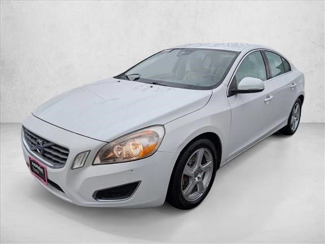 Ice White 2012 Volvo S60 T5 Sedan Front-Wheel Drive Automatic
