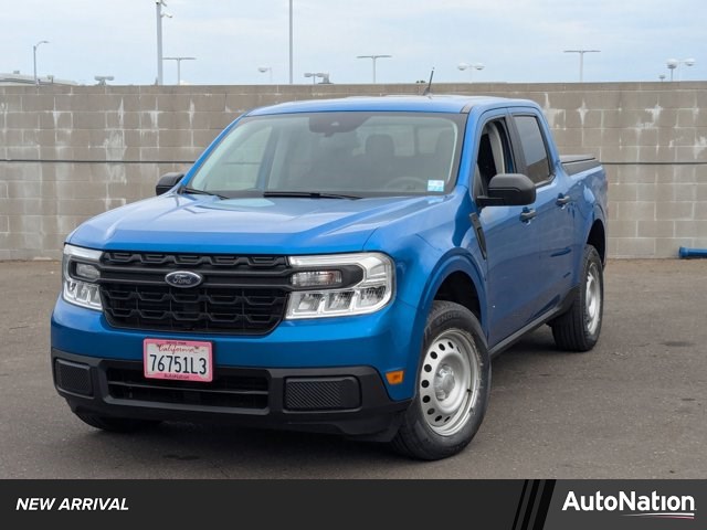 Velocity Blue Metallic 2022 Ford Maverick XL SuperCrew FWD Pickup Truck Front-Wheel Drive Automatic