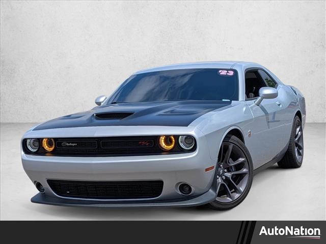 Triple Nickel Clearcoat 2023 Dodge Challenger R/T Scat Pack RWD Coupe Rear-Wheel Drive 8-Speed Automatic
