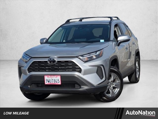 2025 Toyota RAV4 XLE AWD