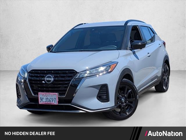 Boulder Gray Pearl 2022 Nissan Kicks SR FWD SUV / Crossover Front-Wheel Drive Automatic