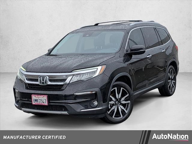 Black 2019 Honda Pilot Touring AWD with Rear Captain's Chairs SUV / Crossover All-Wheel Drive Automatic