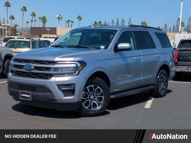 Silver 2024 Ford Expedition SUV / Crossover 4X2 Automatic