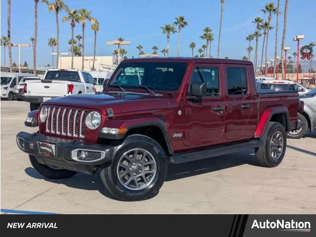 2021 Jeep Gladiator Overland Crew Cab 4WD
