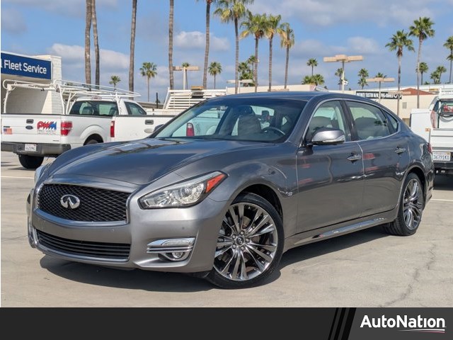 2018 INFINITI Q70L 3.7 Luxe RWD