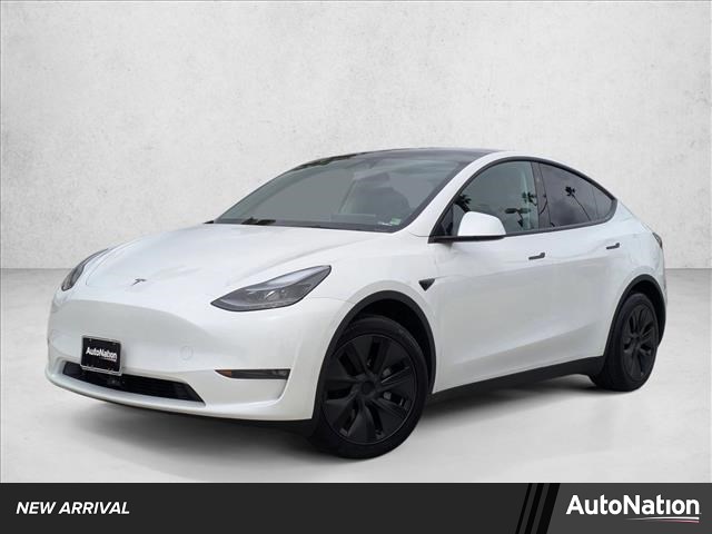 2025 Tesla Model Y Long Range AWD