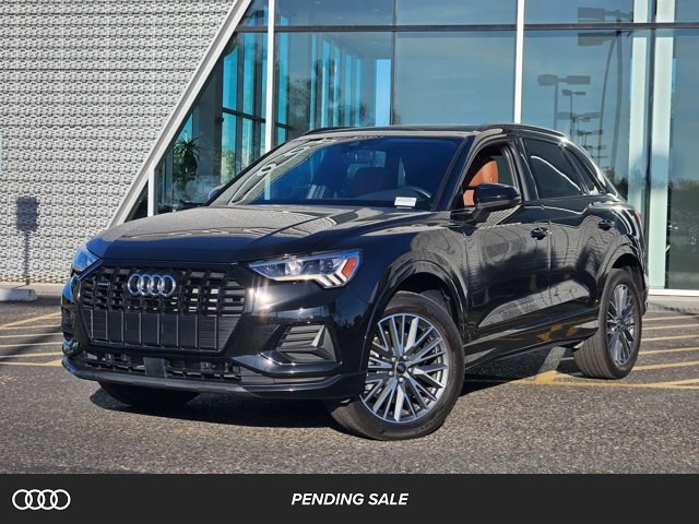 2024 Audi Q3 quattro Premium 40 TFSI