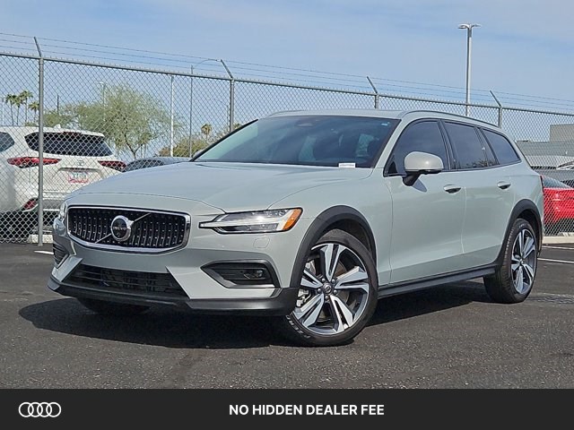 2026 Volvo V60 Cross Country B5 Plus AWD