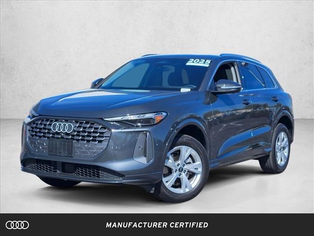 2025 Audi Q5 quattro Premium 40 TFSI