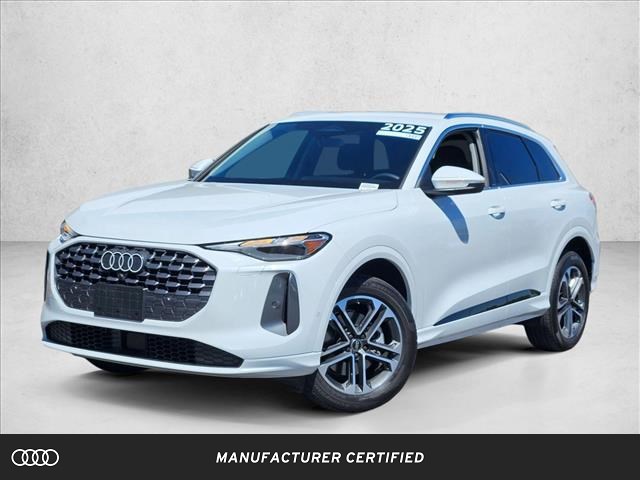 Glacier White Metallic 2025 Audi Q5 quattro Premium 40 TFSI SUV / Crossover All-Wheel Drive Automatic