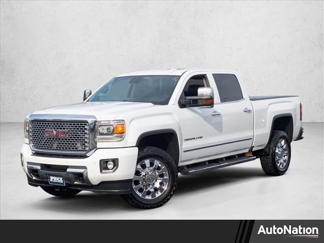 2016 GMC Sierra 2500HD Denali Crew Cab SB 4WD