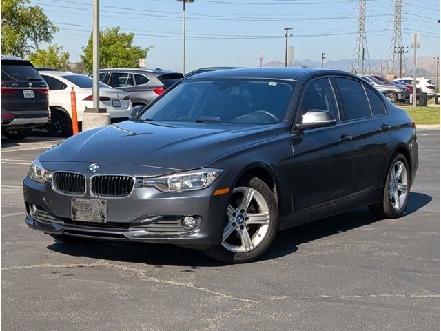Mineral Gray Metal 2015 BMW 3 Series 320i Sedan RWD Sedan Rear-Wheel Drive Automatic