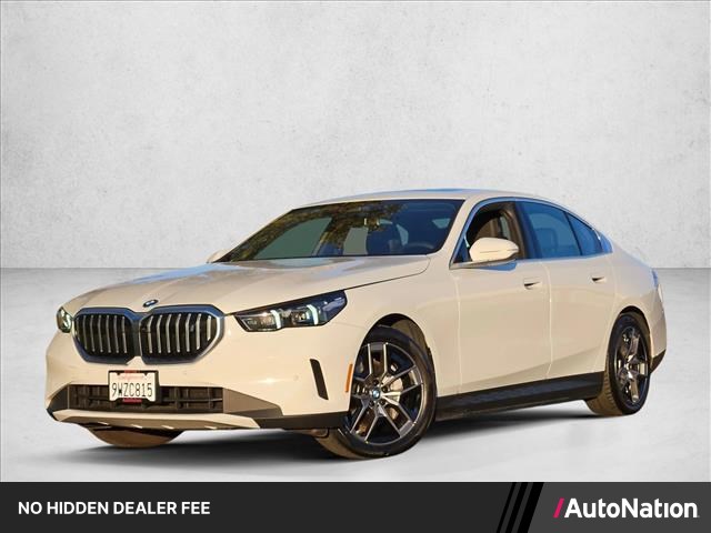 Alpine White 2026 BMW i5 Sedan Rear-Wheel Drive Automatic