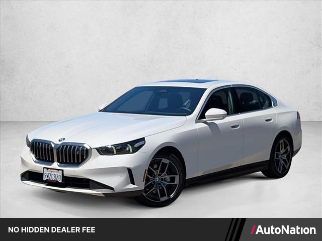 Alpine White 2026 BMW i5 Sedan Rear-Wheel Drive Automatic