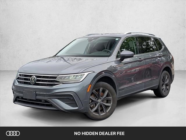 Gray 2022 Volkswagen Tiguan SE FWD SUV / Crossover Front-Wheel Drive 8-Speed Automatic