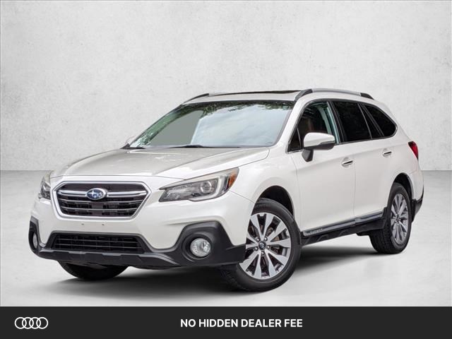 Crystal White Pearl 2018 Subaru Outback 2.5i Touring AWD Wagon All-Wheel Drive Automatic