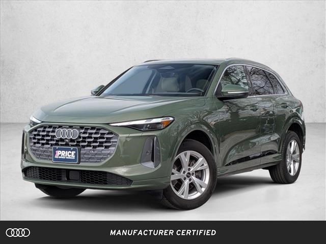 District Green Metallic 2025 Audi Q5 quattro Premium 40 TFSI SUV / Crossover All-Wheel Drive Automatic