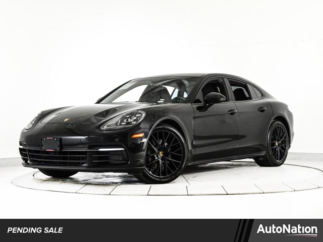 2017 Porsche Panamera 4S