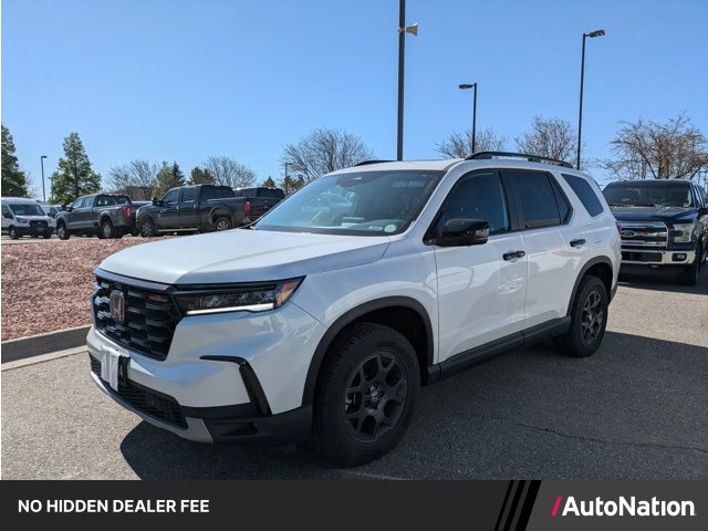 Platinum White Pearl 2025 Honda Pilot TrailSport AWD SUV / Crossover All-Wheel Drive Automatic