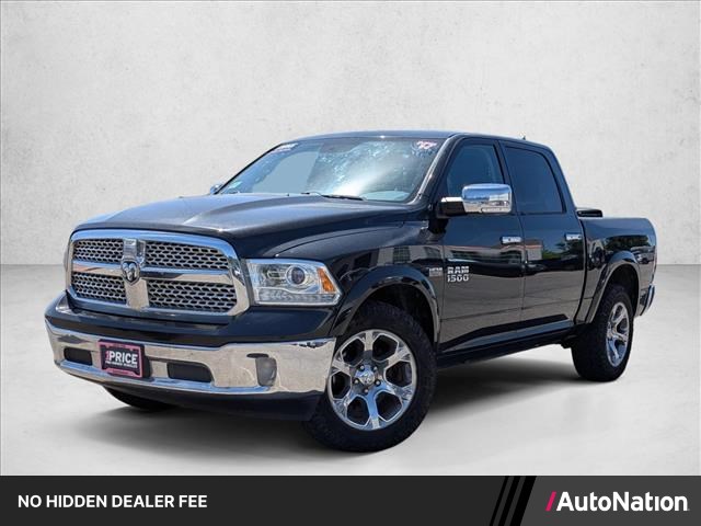 Brilliant Black Crystal Pearlcoat 2017 RAM 1500 Pickup Truck Four-Wheel Drive 8-Speed Automatic