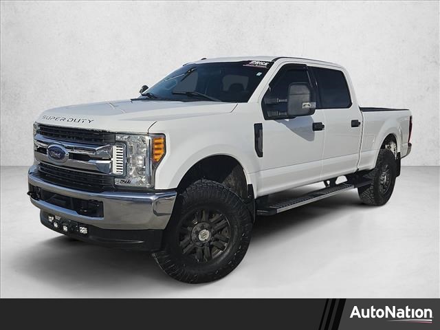 2017 Ford F-250 Super Duty XLT Crew Cab 4WD