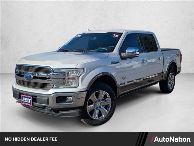 White Platinum Metallic Tri-Coat 2019 Ford F-150 King Ranch SuperCrew 4WD Pickup Truck Four-Wheel Drive Automatic