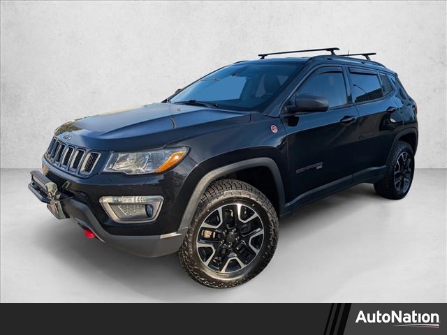 Diamond Black Crystal Pearlcoat 2019 Jeep Compass Trailhawk 4WD SUV / Crossover Four-Wheel Drive 9-Speed Automatic