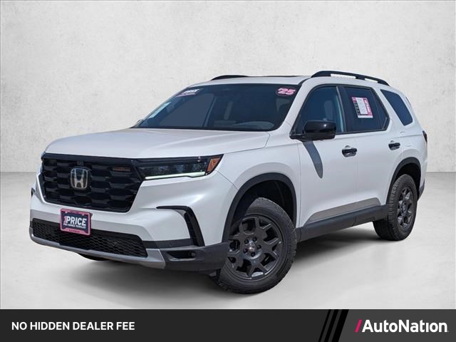 Platinum White Pearl 2025 Honda Pilot TrailSport AWD SUV / Crossover All-Wheel Drive Automatic