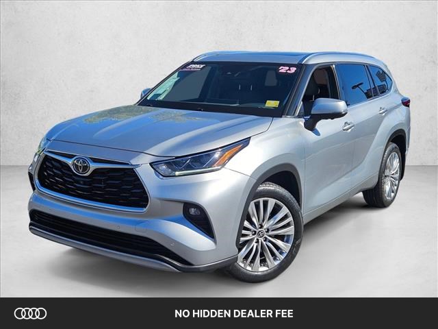 Celestial Silver Metallic 2023 Toyota Highlander SUV / Crossover All-Wheel Drive Automatic