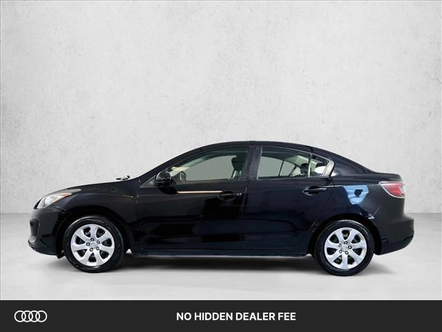 Black Mica 2013 Mazda MAZDA3 Sedan Front-Wheel Drive Automatic