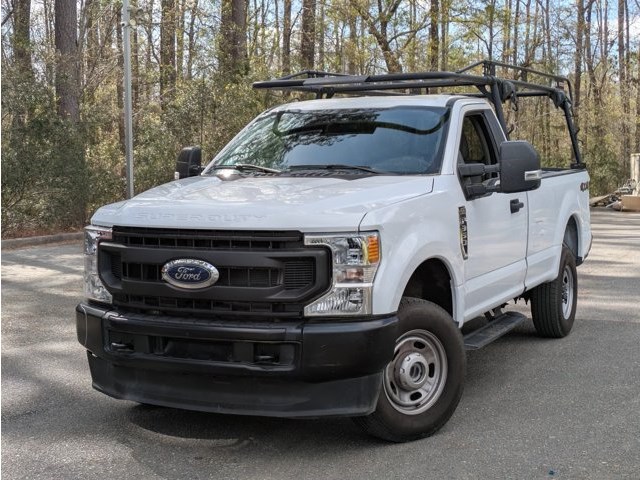 Oxford White 2022 Ford F-350 Super Duty Pickup Truck Four-Wheel Drive Automatic