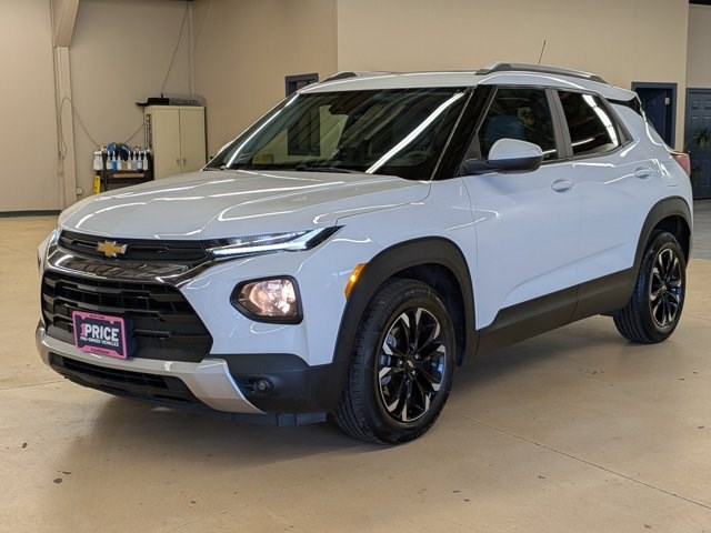 Summit White 2021 Chevrolet Trailblazer SUV / Crossover Front-Wheel Drive Automatic