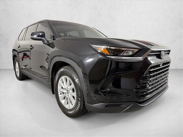 Gray 2024 Toyota Grand Highlander XLE AWD SUV / Crossover All-Wheel Drive 8-Speed Automatic