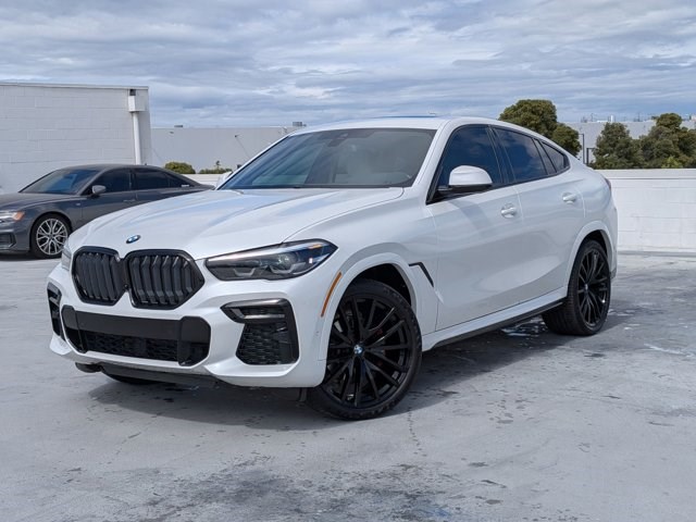 2022 BMW X6 xDrive40i AWD